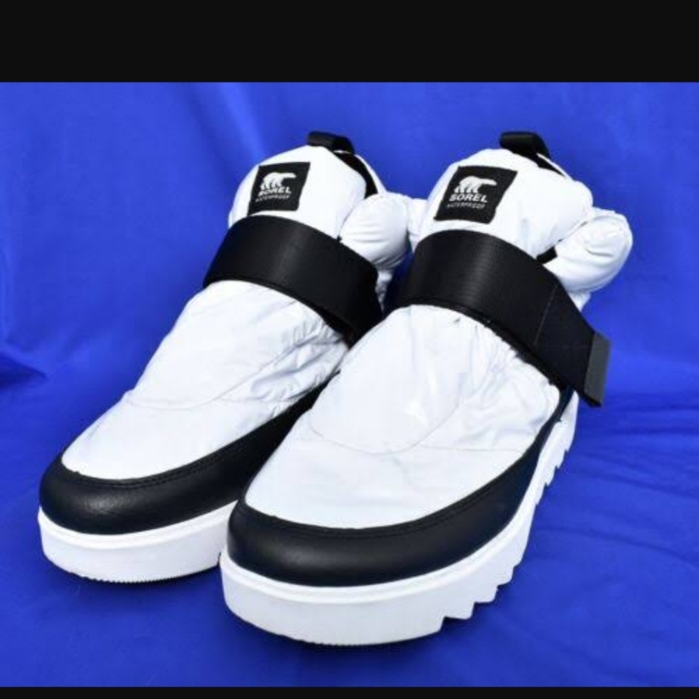 Sorel Puff Snow Booties